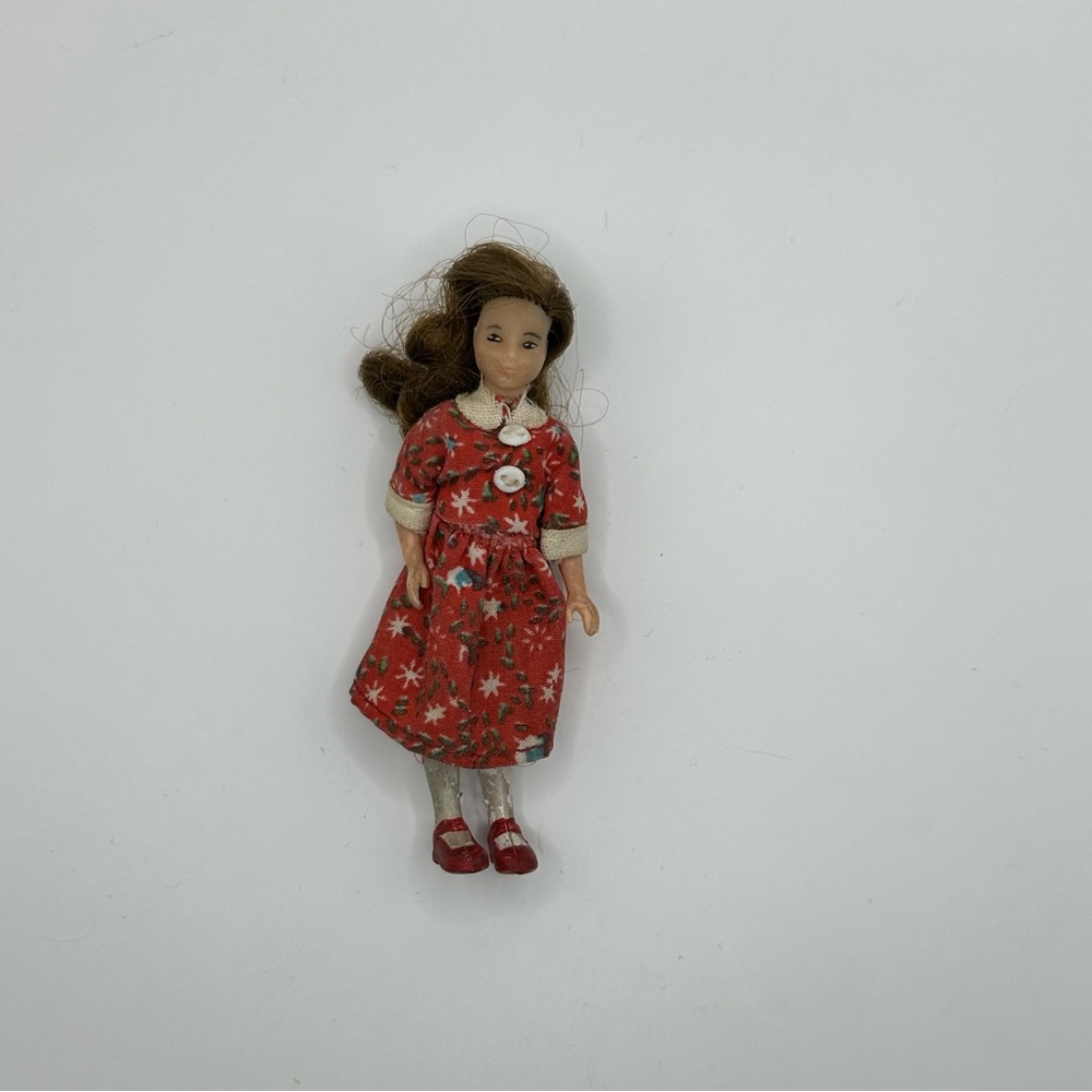 Lundby Girl Doll